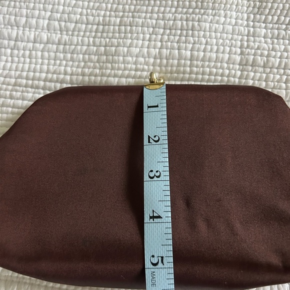 Burgundy/Brown Vintage Satin Clutch Purse with Gold Chain Detail & Coin Pouch - Picture 12 of 12